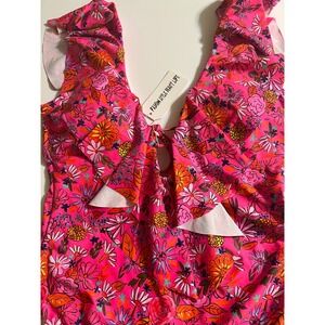 Sporlike Womens Pink Floral Ruffle V-Neck Lace Up One Piece Swimsuit Size L NEW